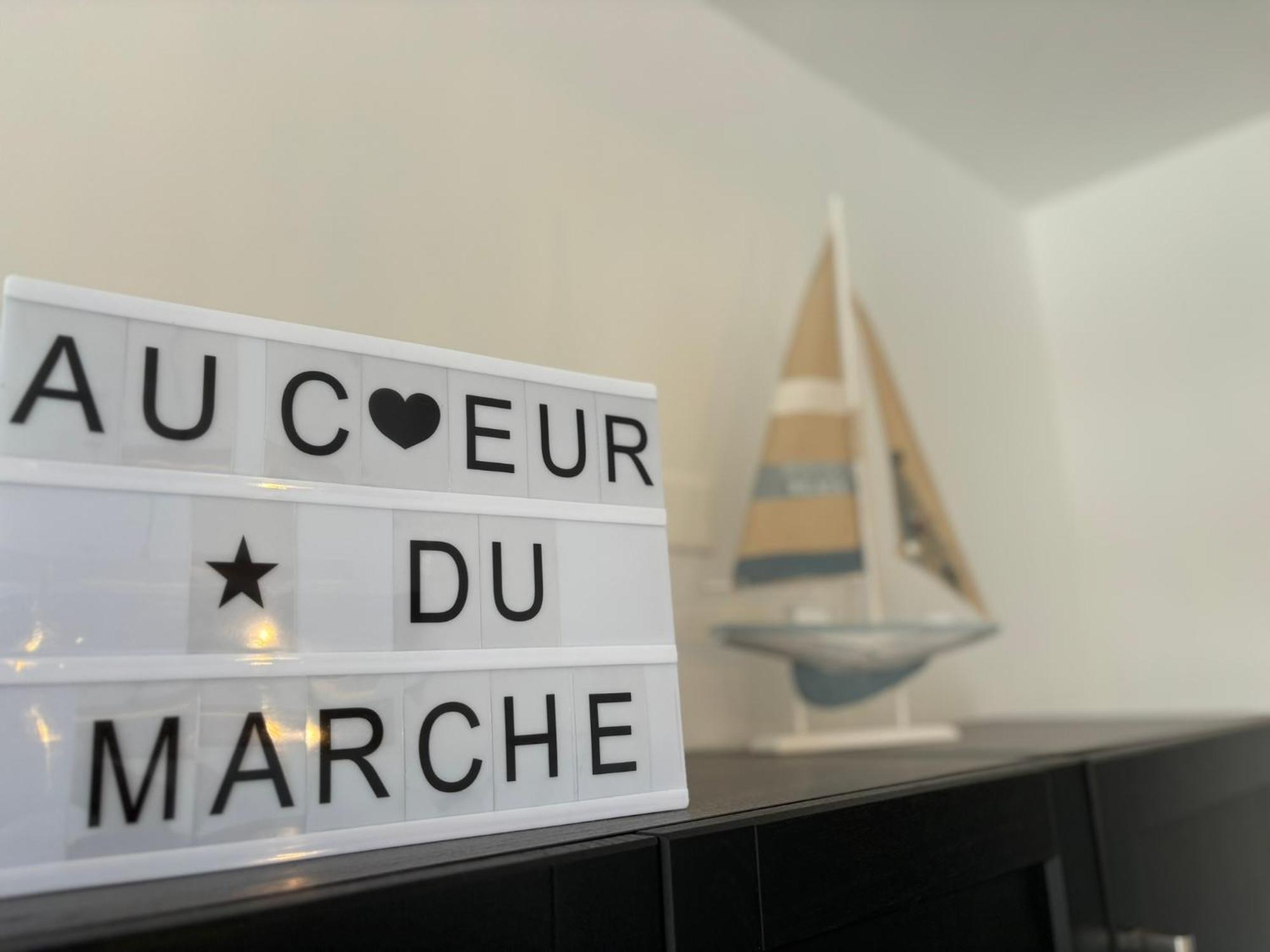 Au Coeur Du Marche, Confort, Centre-ville Appartement *