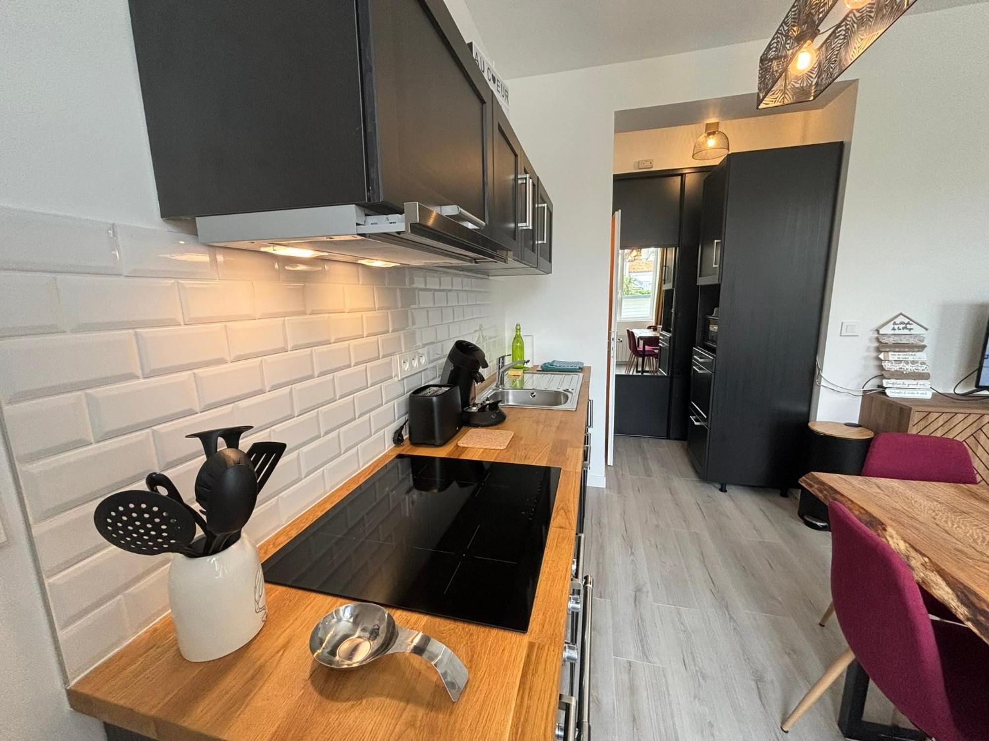 Apartment Au Coeur Du Marche, Confort, Centre-ville *